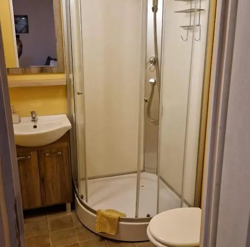 Friendly In The Suburb. Appartement Budapest